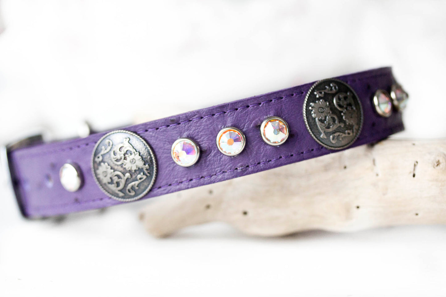 Leather Collar with Double Flower Concho