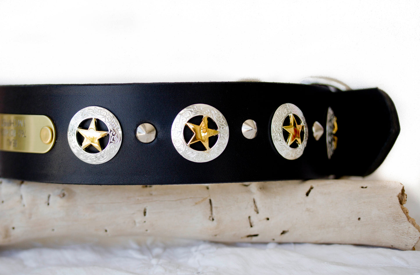 2 inch black latigo leather Texas Star dog collar side view - Kippy and Co