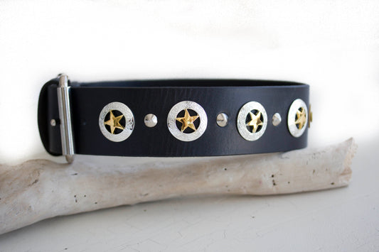 Texas Star 2 inch black latigo leather dog collar - front view - Kippy and Co