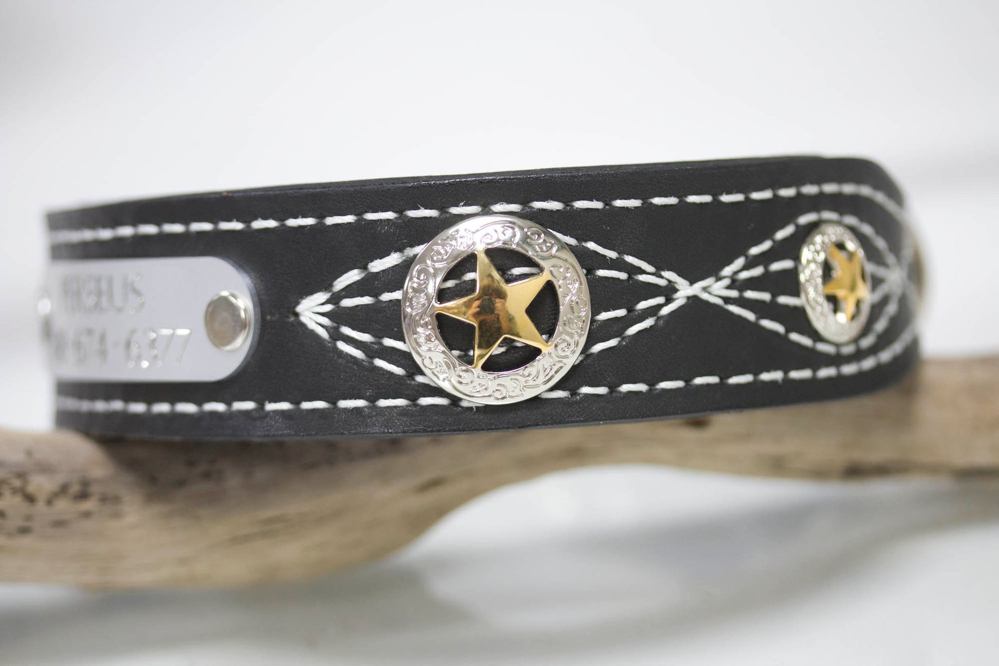 Leather Dog Collar 1.5 inch wide with a personalized name plate, white stitching and Texas Star Conchos in a mixed metal